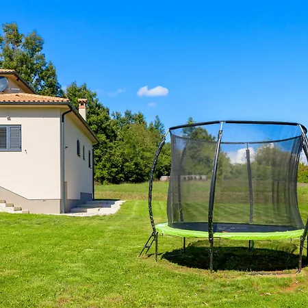 Temelia By Istrialux