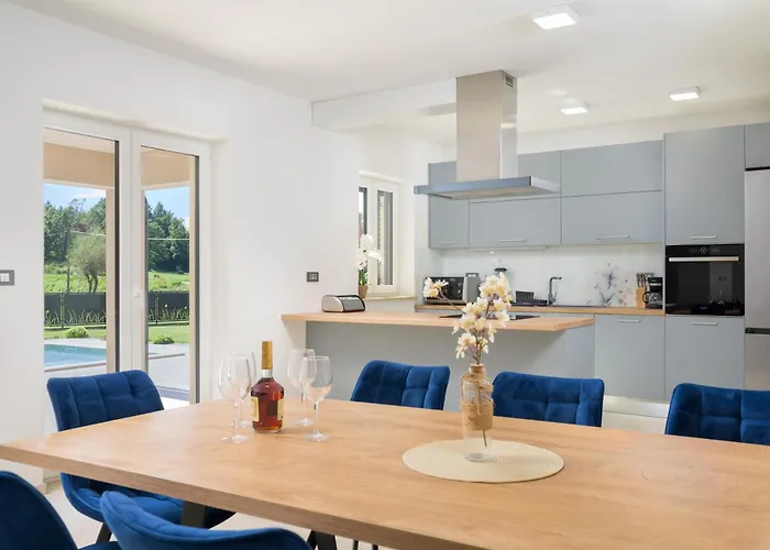 Temelia By Istrialux Vila